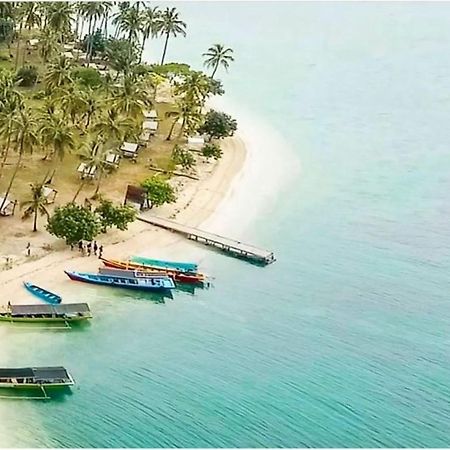 Pulau Mahitam Resort & Cottage By Hotelku Menango Kültér fotó